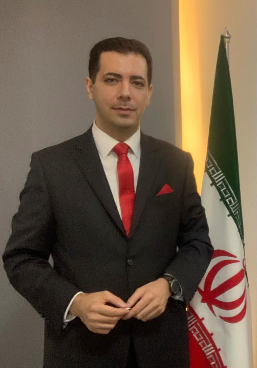 دکتر وکیل